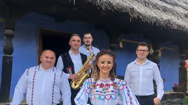 Cântăreața Lavinia Pop, amintiri emoționante: ”Învățam cântece patriotice vechi cu bunica mea, mă imaginam în...”