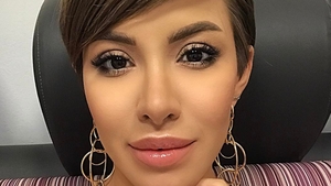 Nicoleta Nucă a renunţat la machiaj! Cum arată artista fără ”mască”
