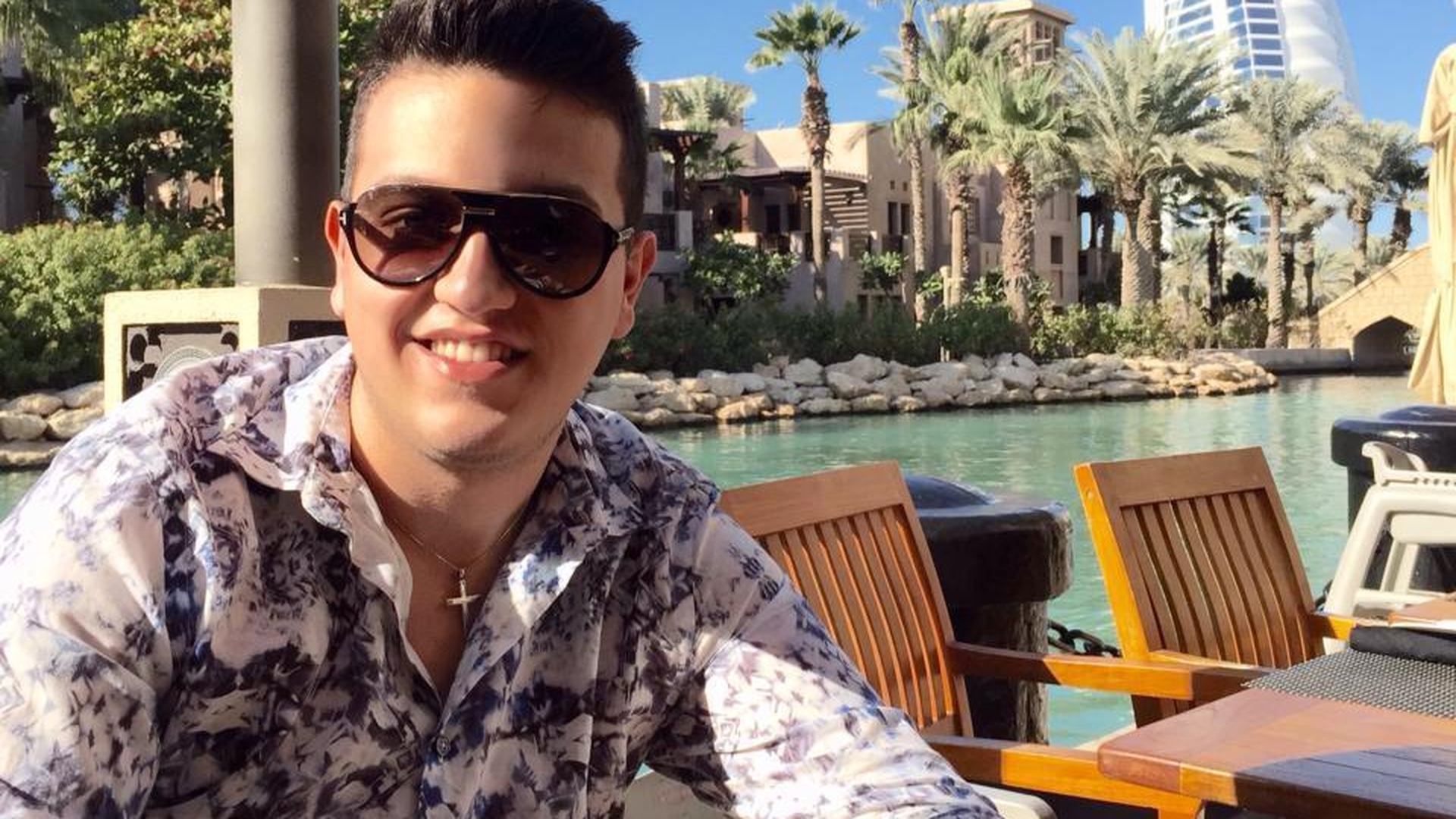 Cei mai bogaţi copii ai României Un puşti cu 10 pe linie rivalizează cu Fizz şi Versace. Nu e ”Regele fiţelor”, ci e… olimpic de top la Matematică!