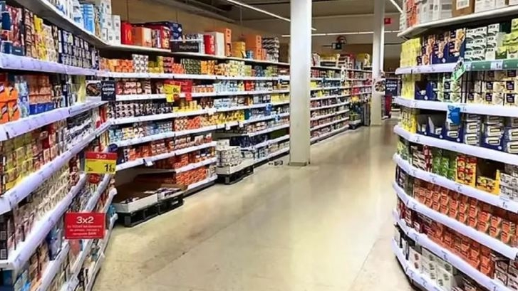 Alimentele care se scumpesc în România! Efectele războiului se resimt intens şi la noi