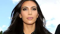 Imaginile care iti taie rasuflarea! Kim Kardashian a pozat GOALA! Cum arata de fapt posteriorul celebrei brunete