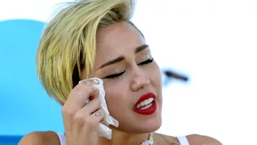 Miley Cyrus, DEVASTATA! Sunt distrusa! A MURIT