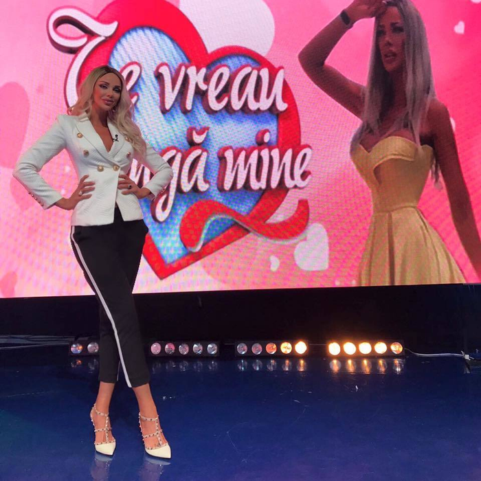 Bianca Drăguşanu prezintă de luni emisiunea ”Te vreau lângă mine”