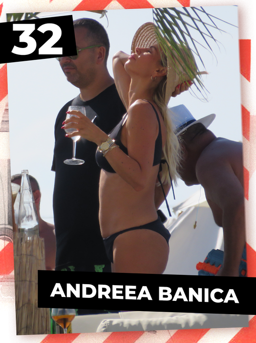 CANCAN.RO a scotocit în arhiva de aur și iată clasamentul! TOP 40 bombe-sexy cărora le place mult șprițul la plajă!