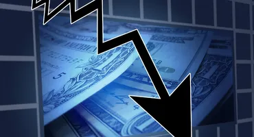Curs valutar 7 mai. Cât costă 1 euro, după ce George Simion și Nicușor Dan au câștigat primul tur al alegerilor