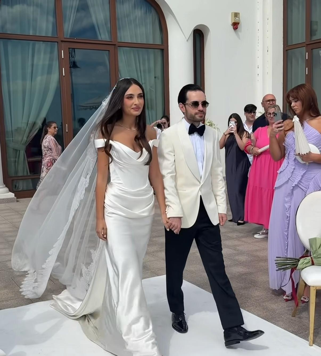 Ținuta neașteptată purtată de Anastasia Soare la nunta nepotului său: „Te-ai gândit să ieși tu în evidență, nu mireasa”