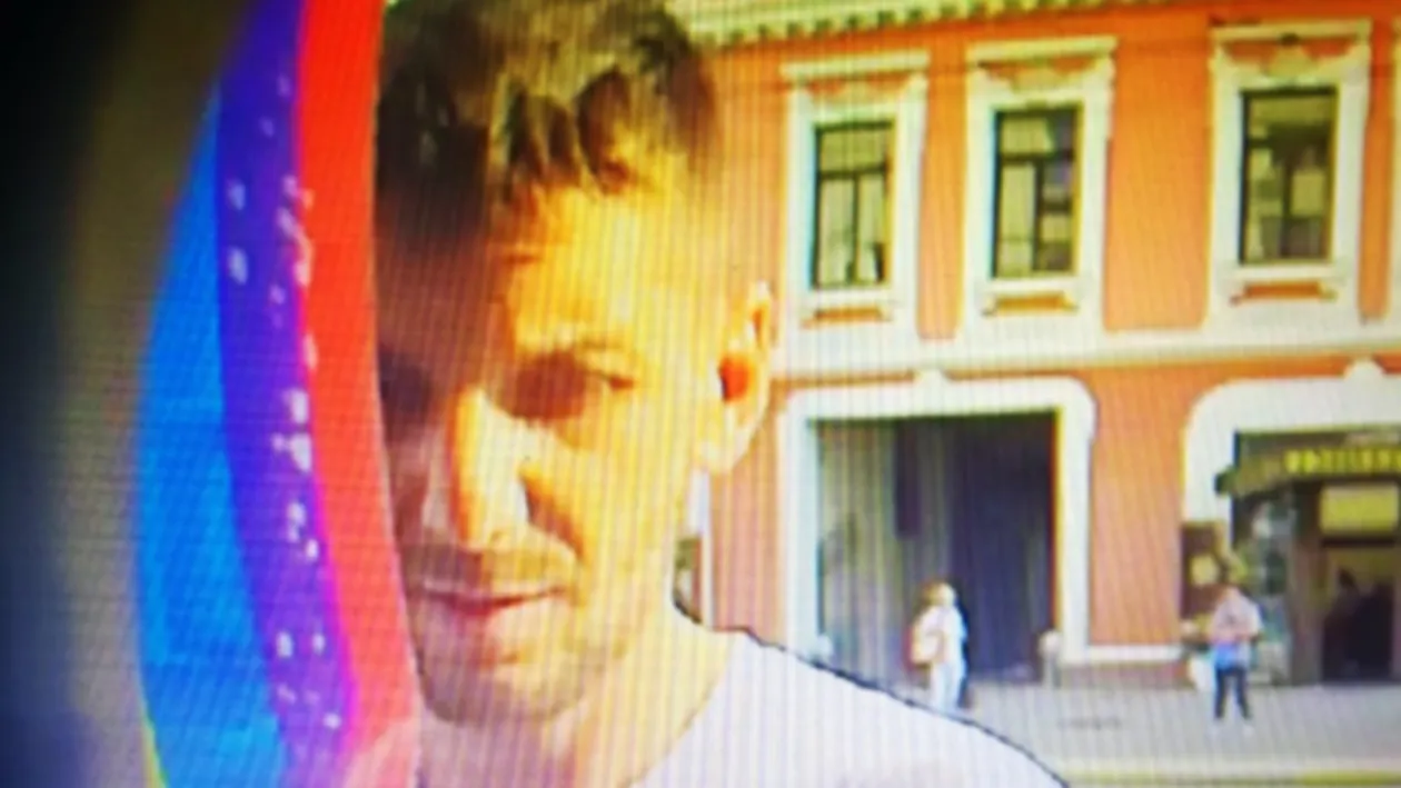 El este hoțul-fantomă de la Iași. Deși a fost surprins de camerele de supraveghere, e de negăsit