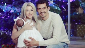George Burcea, ameninţat cu bătaia de un prieten după ce a postat o imagine cu fiica lui! Motivul e incredibil