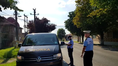 Weekend plin de controale în Caraș-Severin. Oamenii legii au desfășurat acțiuni de prevenire și limitare a infectării cu virusul COVID-19