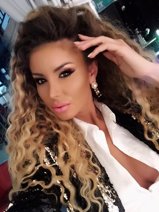 Ireal! Roxana Vașniuc, fotografiată dezbrăcată complet. Nu are nici măcar lenjerie intimă