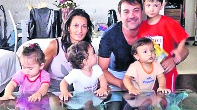 Ce a facut bunicul alcoolic al copiilor Nicoletei Luciu cand a aflat ca unul dintre nepoteii lui si-a spart clavicula la gradinita