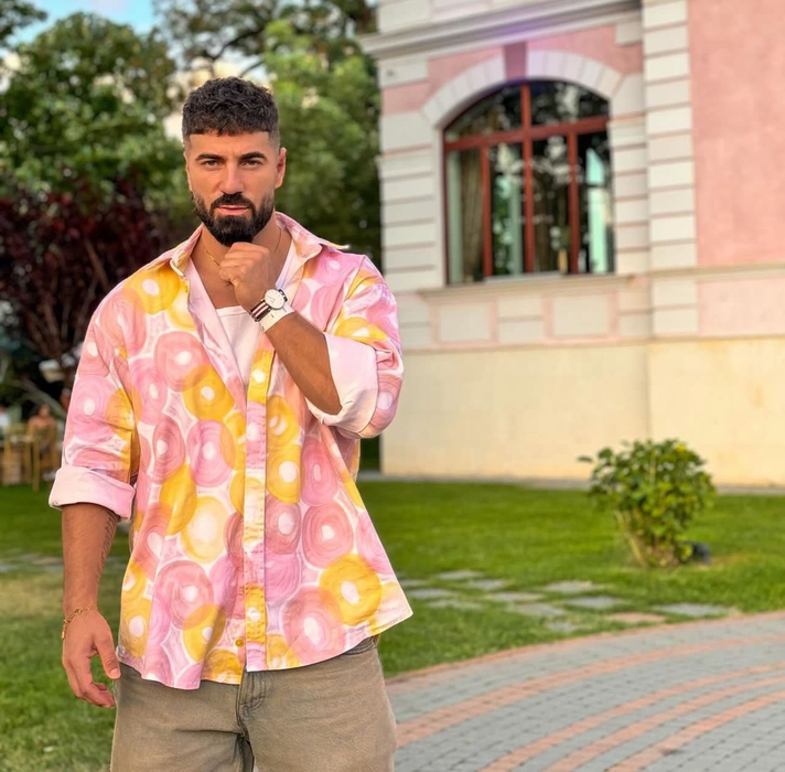 Ispita masculină a mers deja în vizită la Ștefania. (SURSA: INSTAGRAM.COM)