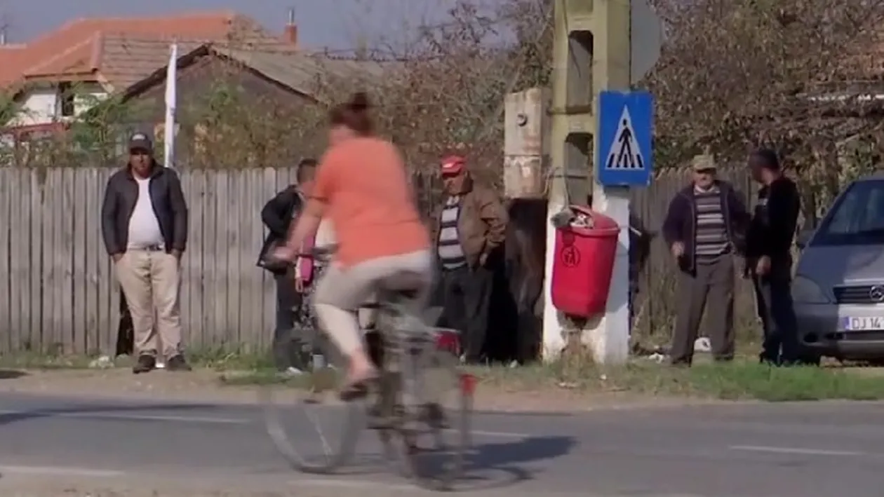 Comuna din România cu cei mai mulți asistați social. Mulți dintre locuitori nu au muncit niciodată în viața lor