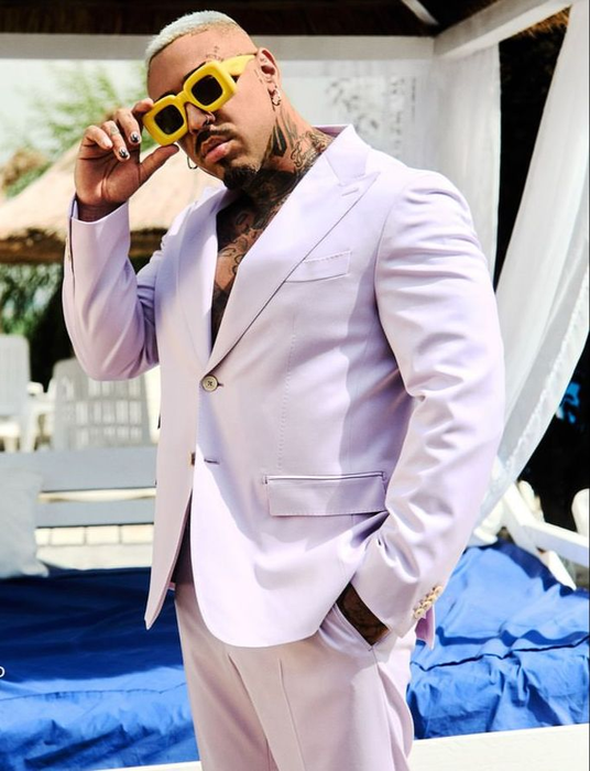 Alex Velea, pe lista lui Cătălin Botezatu. (sursă - instagram.com/iamvelea).