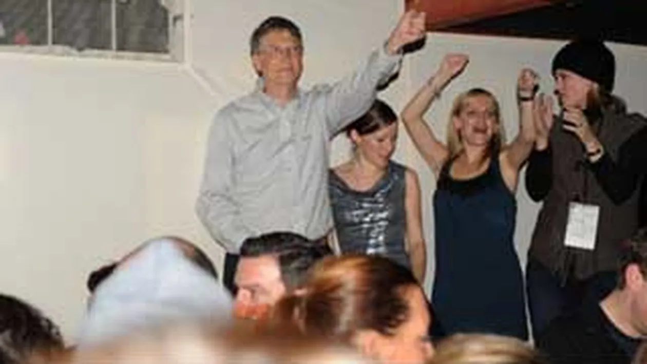 Atentie, danseaza Bill Gates