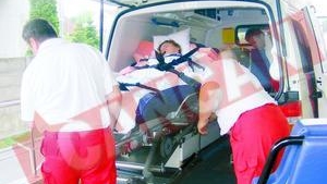 Echipaj medical austriac, plimbat de la un spital la altul