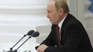 A fost publicată scrisoarea Melaniei Trump către Vladimir Putin. Ce i-a scris, de fapt