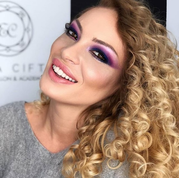 Valentina Pelinel, în rochie de mireasă. Cum a fost îmbrăcată la biserică