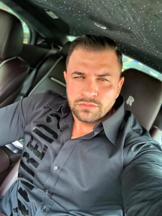 Alex Bodi s-a distrat cu o blondă celebră în Las Vegas, după despărțirea de Bianca Drăgușanu. Imaginile sunt publice