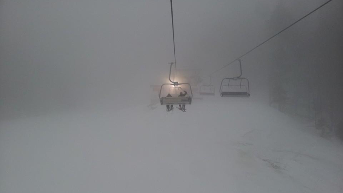 Cât plătește o familie cu doi copii pentru un weekend la Poiana Brașov! Prețurile sunt calculate cu skipass-uri