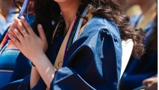 O tânără analfabetă dă în judecată liceul pe care l-a absolvit cu onoruri, deși nu știe să scrie sau să citească. Ce meserie visează să aibă