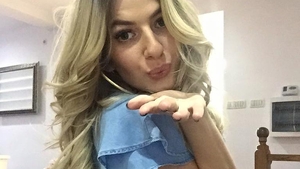 I-a dat inelul? LIDIA BUBLE a „scăpat“ această imagine pe Internet, în urmă cu puţin timp