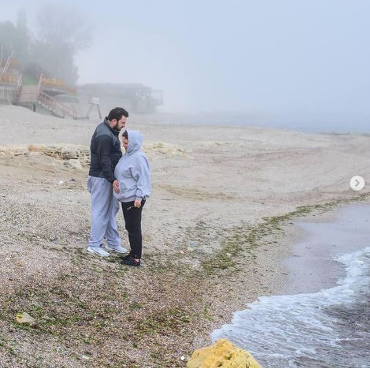 Ecaterina Ladin a născut: “Până la lacrimi mi-e dragă viața”. Prima imagine cu bebelușul actriței din Las Fierbinți
