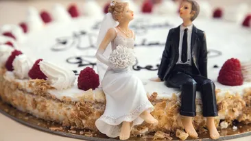 Uluitor ce a primit o mireasă, după ce și-a comandat tortul de nuntă la cofetărie: Un adevărat coșmar