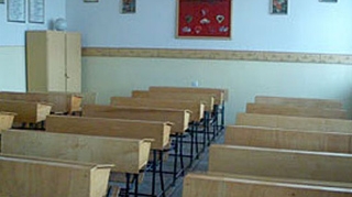 22 de scoli raman inchise, patru s-au redeschis vineri, iar patru se vor deschide luni in Suceava!