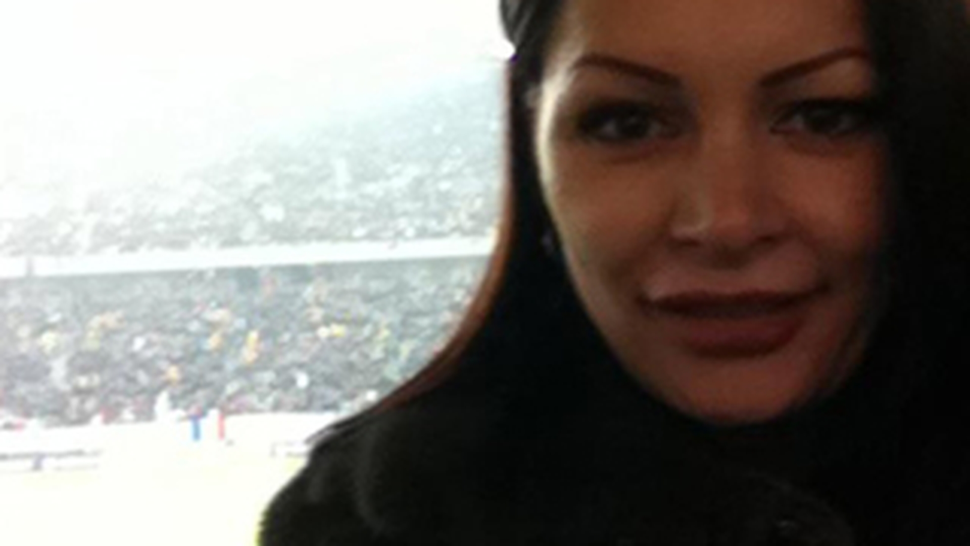 Brigitte Sfat si Ilie Nastase au inghetat de frig la meciul Stelei!