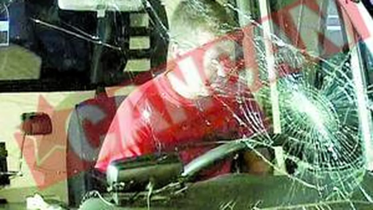 Ambulanta atacata Cu bolovani Si bate