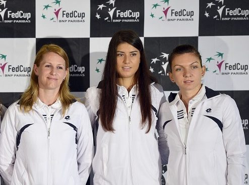 Ce se întâmplă, de fapt, între Sorana Cîrstea și Simona Halep. A fost scos de sub preș adevărul despre relația lor. „A fost amplificat”