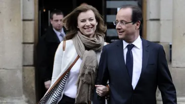 A INSELAT-O si acum a parasit-o! Presedintele Frantei anunta ca nu mai este impreuna cu prima doamna