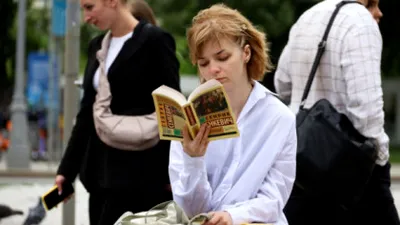 „Nu este bine.” Guvernul de la Moscova susține că sunt prea mulți ruși cu studii superioare. Ce probleme invocă