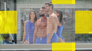 Dorian Popa și Ștefan Floroaica au rămas în pielea goală pe stradă fără nicio jenă! Trecătorii s-au oprit pentru a-i vedea pe cei doi musculoși fără haine