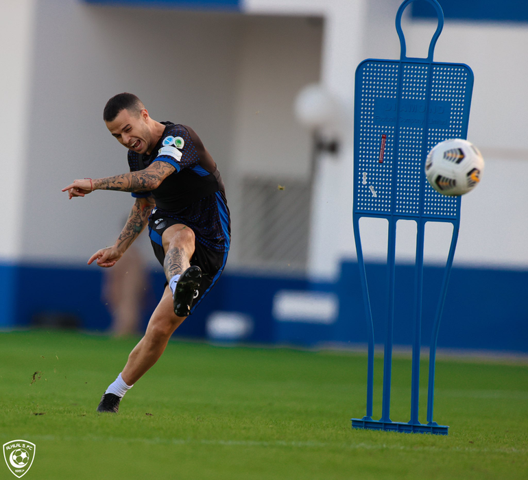 Răzvan Lucescu, depistat pozitiv cu SARS-CoV-2. Anunțul făcut de reprezentanții echipei Al Hilal: “El va intra în carantină”