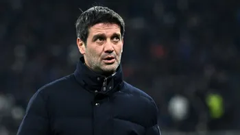 Cristi Chivu, mesaj după ce echipa antrenată a câștigat titlul! Cui îi mulțumește pentru succes