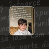 Recunoști băiețelul din imagine?! Astăzi este unul dintre cei mai iubiți artiști din România