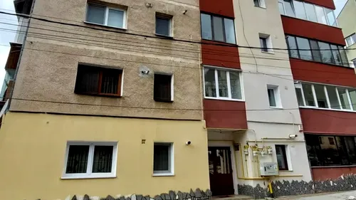 Cât a ajuns să coste un apartament cu 3 camere în centrul Brașovului. Anunțul făcut de ANAF a stârnit reacții: „Ofer 300.000 de euro pe el”