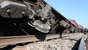 Un tren care a plecat din Cariova a deraiat în urmă cu puţin timp! Circulaţia a fost blocată!