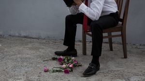 Nunta de poveste s-a transformat într-un coșmar: ,,Soția mea și cu mine am fugit, dar familia ei a călătorit 1.000 de mile pentru a ne prăbuși nunta”