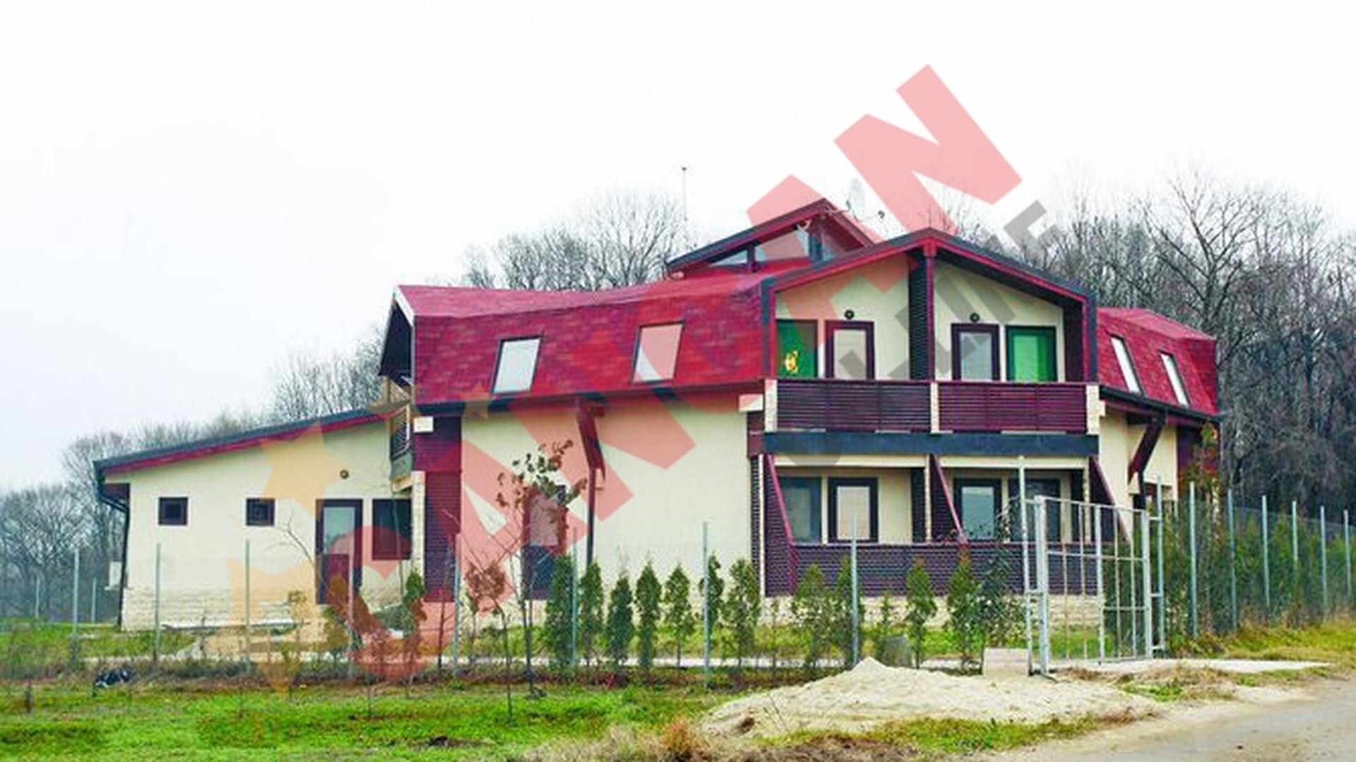 Concurentii vor uita de rivalitate