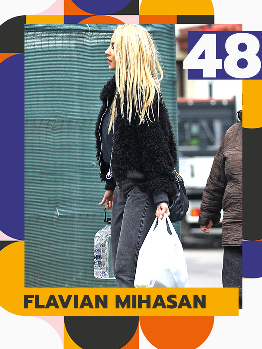 TOP 50 sexy-gospodine chiar şi de ziua lor! Bianca Drăguşanu, Gina Pistol sau Iulia Vântur au luat situaţia-n mâini şi au rezolvat singure treaba!