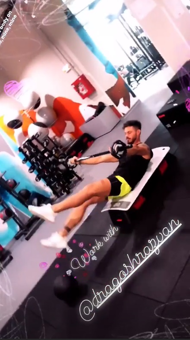 Laurette s-a combinat cu fostul soț al unei vedete de la noi?! Gestul romantic făcut de mulatră în văzul lumii