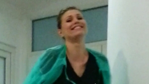 Primele imagini cu Cristina Rus dupa nastere. Vezi cum arata fiica artistei si ce cadouri a primit deja de la tatal ei
