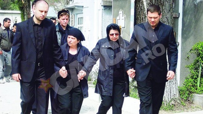 Constantin Spak s-a omorat dupa ce a fost prins cu amanta?