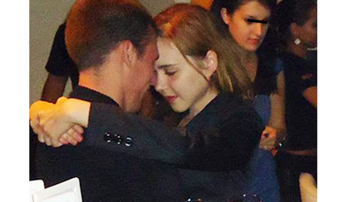 Sfasietor! Fostul iubit a ingenuncheat langa patul Micai, inainte sa moara, si i-a spus ca o iubeste!