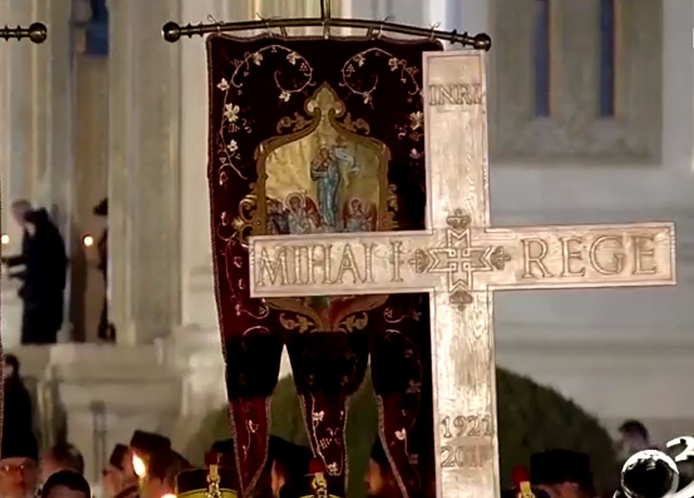 Ce s-a întâmplat azi la Palatul Elisabeta! Membrii Casei Regale, într-o ipostază rară la o săptămână după ce Regele Mihai a fost înmormântat