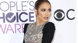 S-a despărţit de Drake şi iubeşte din nou? Cine e bărbatul care i-a pus inima pe jar lui J.Lo