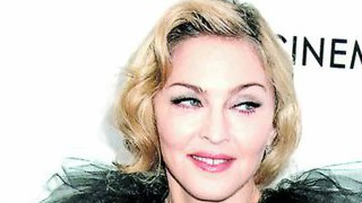 Madonna face afaceri imobiliare. Isi da vila cu 28 de milioane $